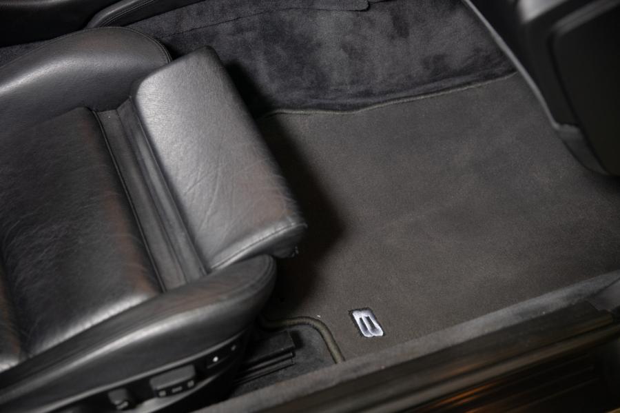 Детали интерьера BMW 850CSi (E31) 1995 года  (EU) (фото 91 из 154)